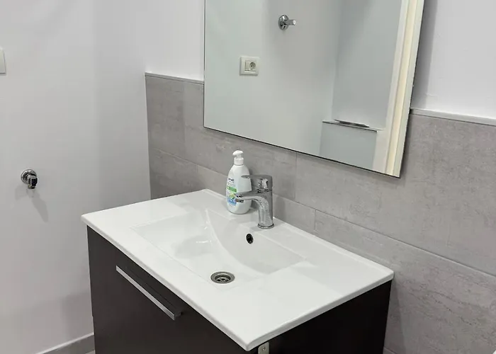 Very Comfortable 아파트 *